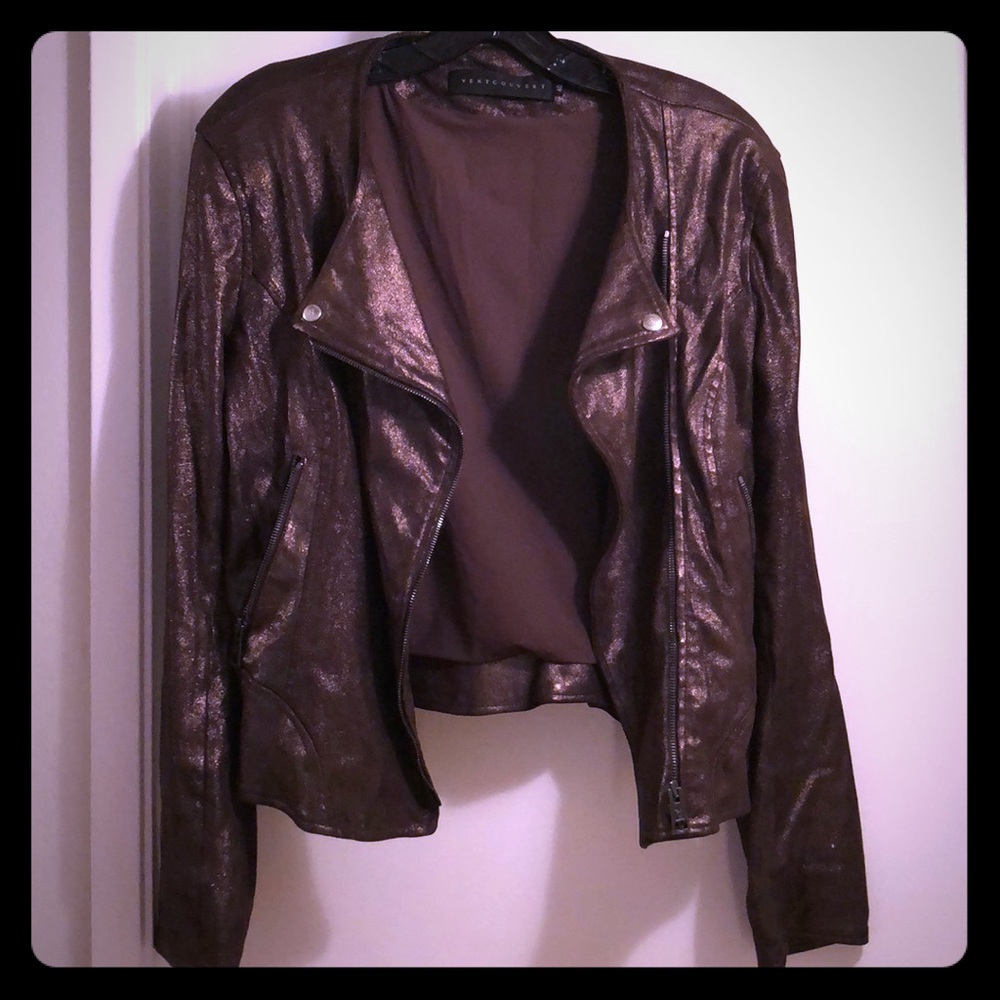 Vencouvert leather short blazer/jacket